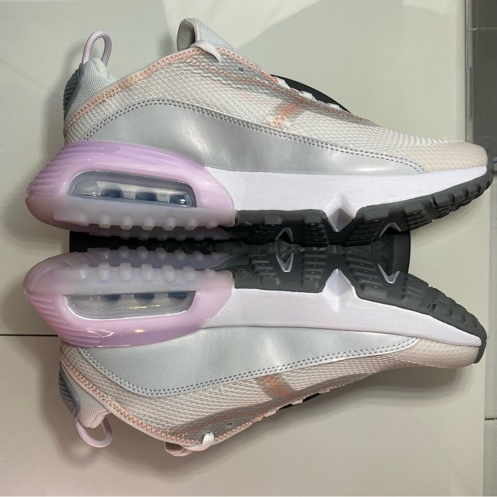 🆕 Nike Air Max 2090 GS 'Platinum Tint Light Violet' - Womens 8.5 - Picture 6 of 11